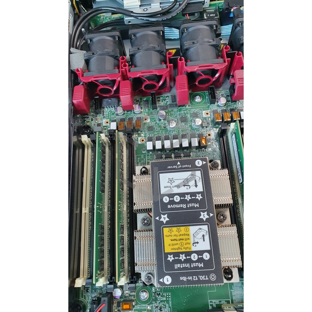 HP DL360 G10 8 SFF