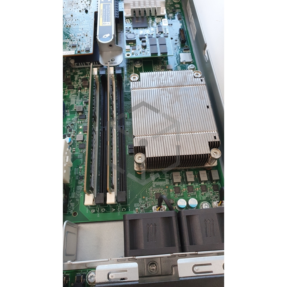HP DL20 G9 4 SFF