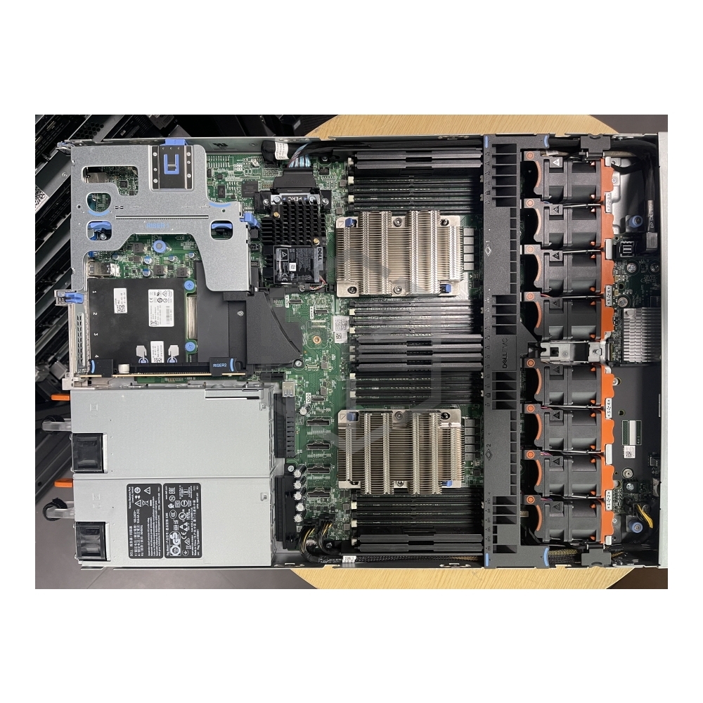 DELL R640 8 SFF